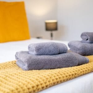 Sunflower | Paarl Self-Catering @ Gim