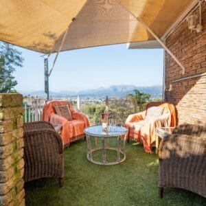 Villa Cuore | Paarl Self-Catering @ Gim
