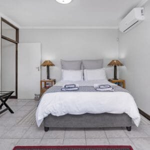 Villa Cuore | Paarl Self-Catering @ Gim