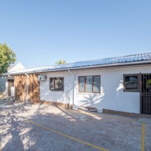 Winelands | Paarl Self-Catering @ Gim